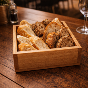 Drvena korpa za hleb